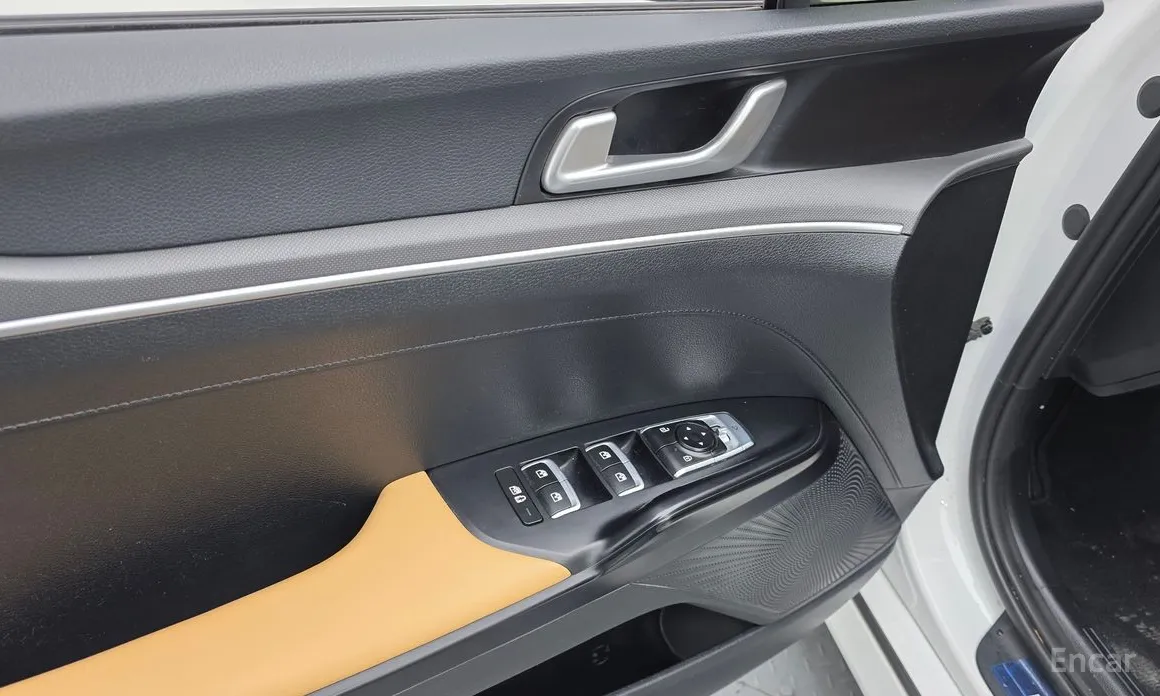 Фото 14 - Kia K5