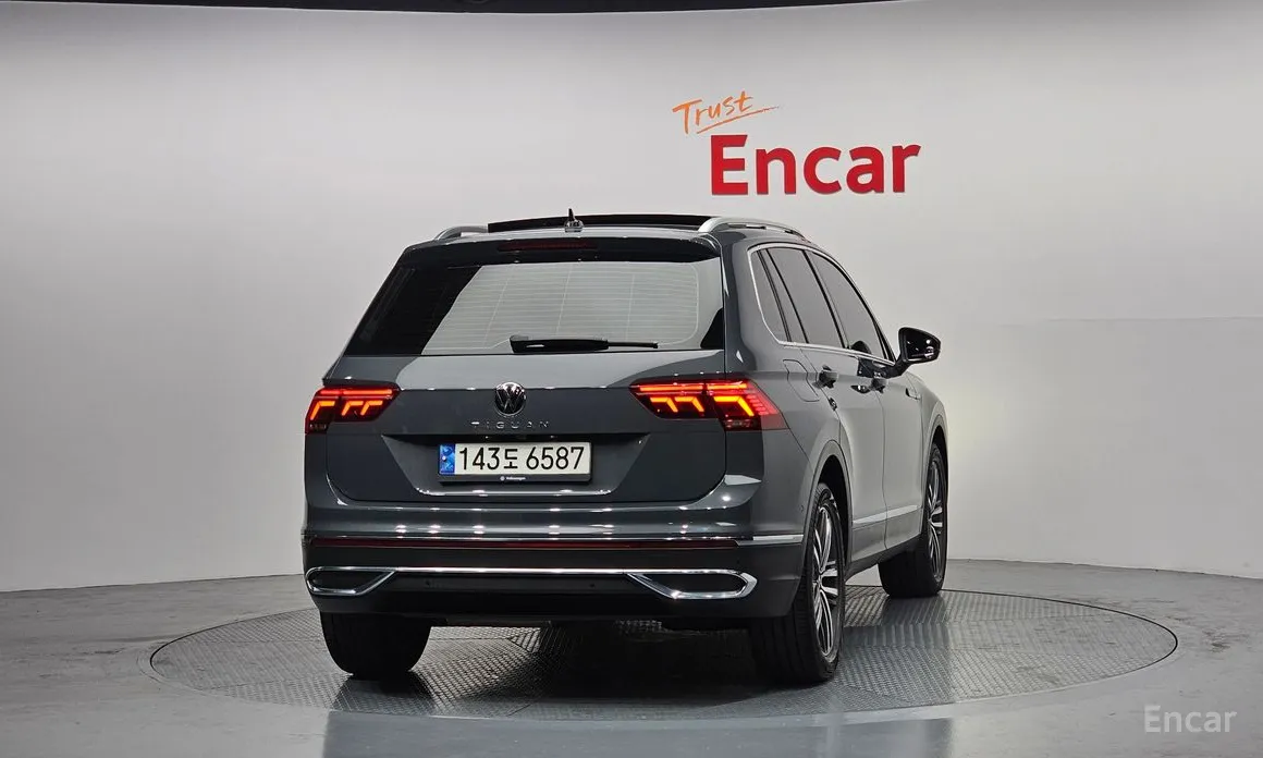 Фото 4 - Volkswagen Tiguan