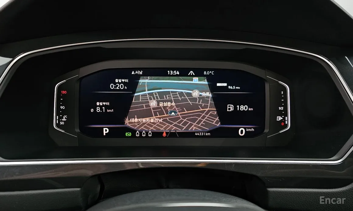 Фото 8 - Volkswagen Tiguan