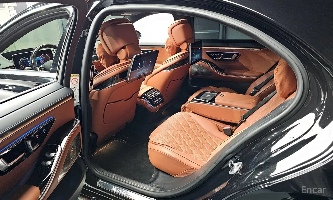 Фото 11 - Mercedes-Benz S-Class