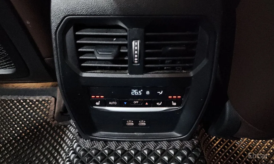 Фото 19 - BMW 3 Series