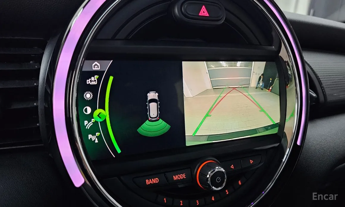 Фото 18 - Mini Cooper