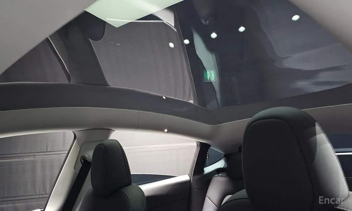 Фото 19 - Tesla Model Y