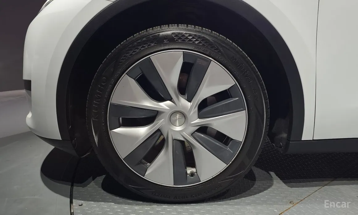 Фото 5 - Tesla Model Y