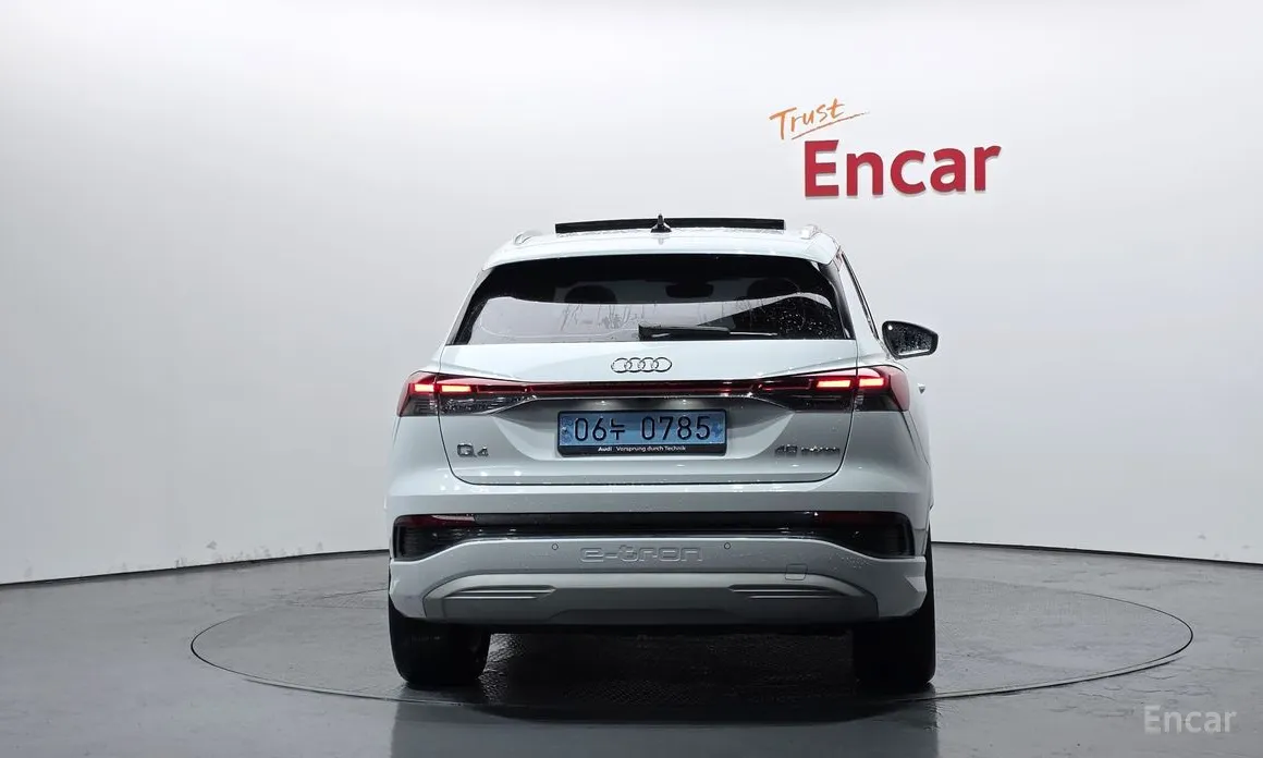 Фото 4 - Audi Q4 e-tron