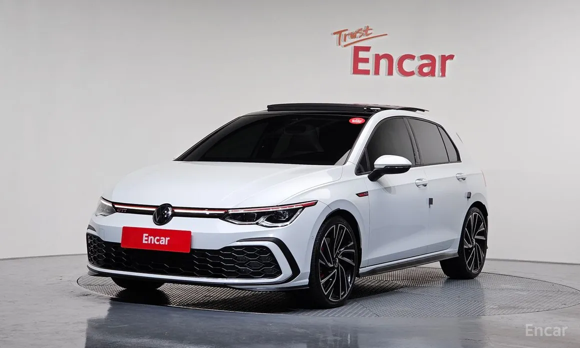 Фото 1 - Volkswagen Golf