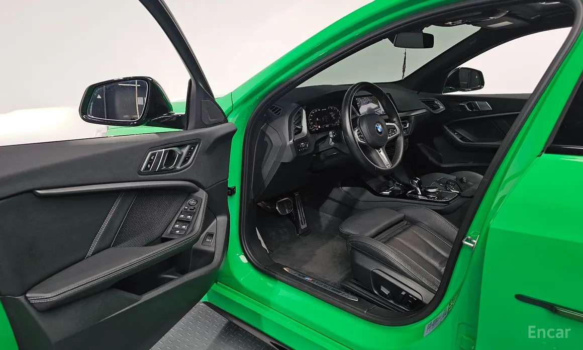 Фото 10 - BMW 1 Series