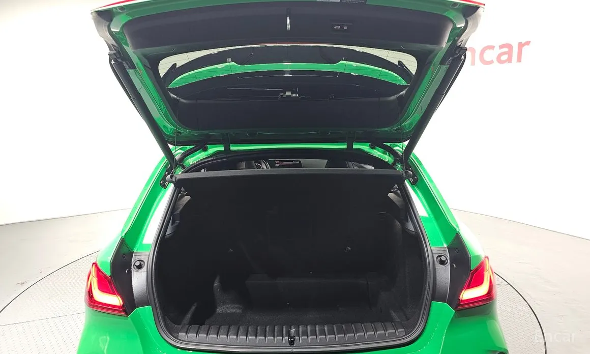 Фото 20 - BMW 1 Series