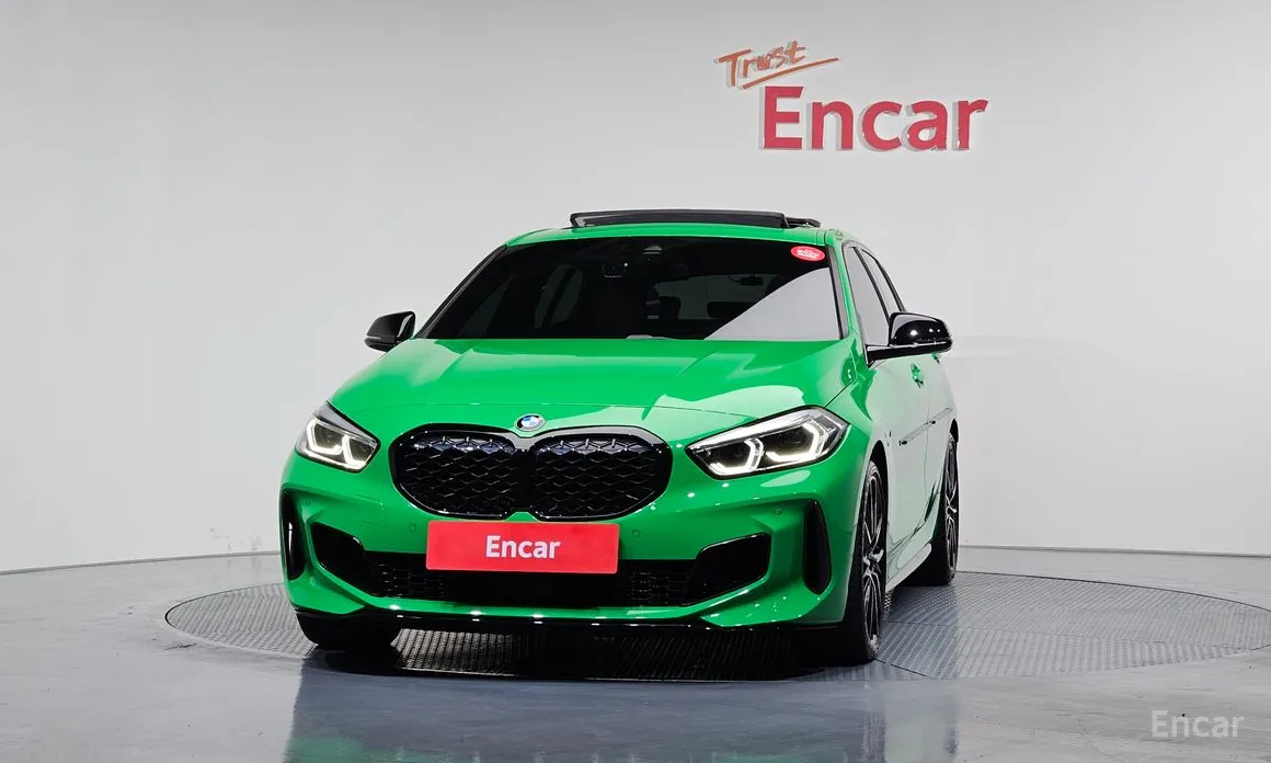 Фото 3 - BMW 1 Series