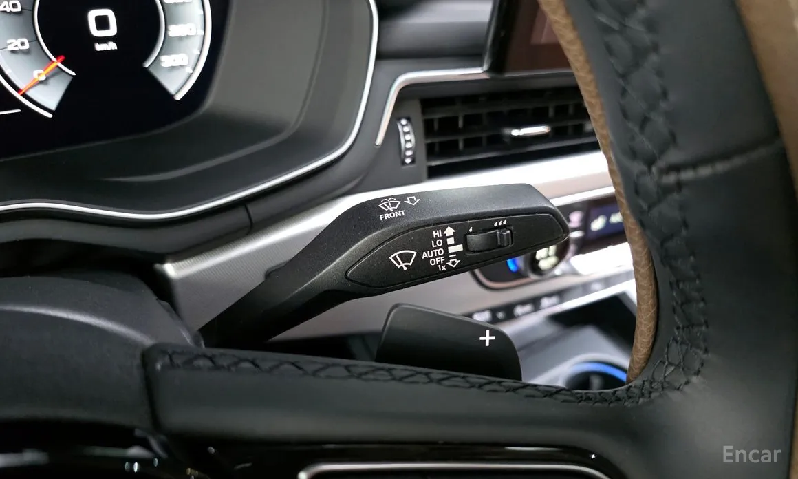 Фото 18 - Audi A4