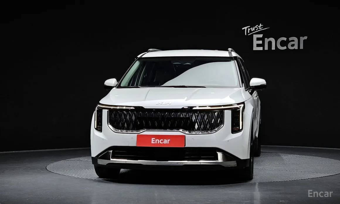 Фото 3 - Kia Carnival