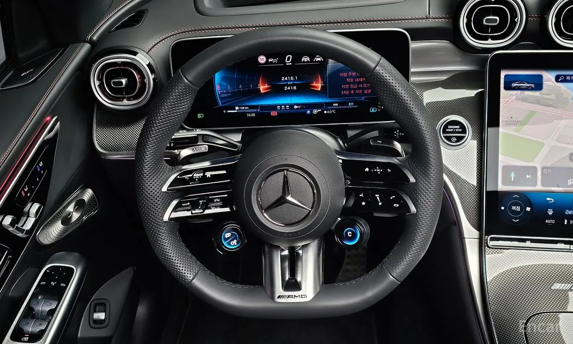 Фото 13 - Mercedes-Benz GLC-Class