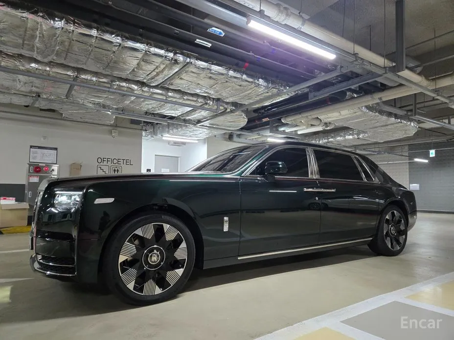 Фото 3 - Rolls-Royce Phantom