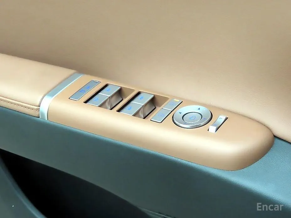 Фото 11 - Hyundai Grandeur