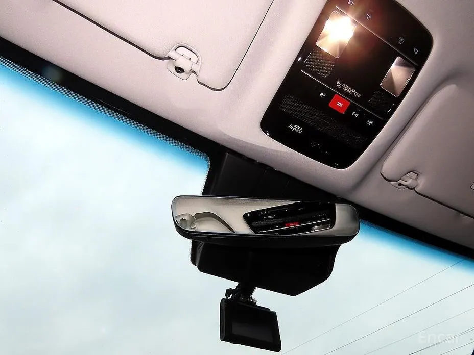 Фото 14 - Hyundai Grandeur