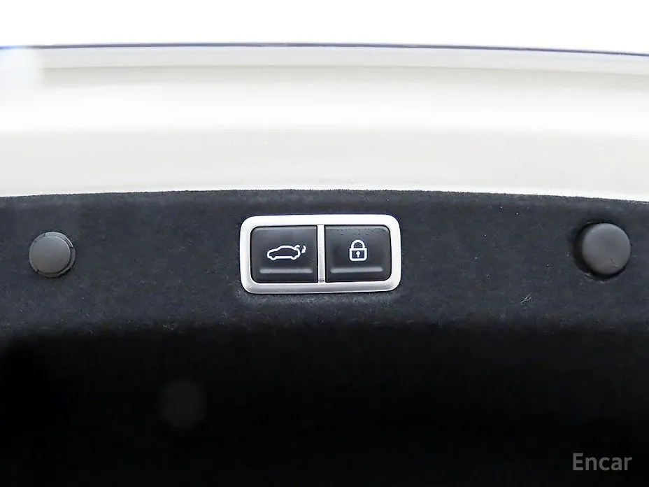 Фото 17 - Hyundai Grandeur