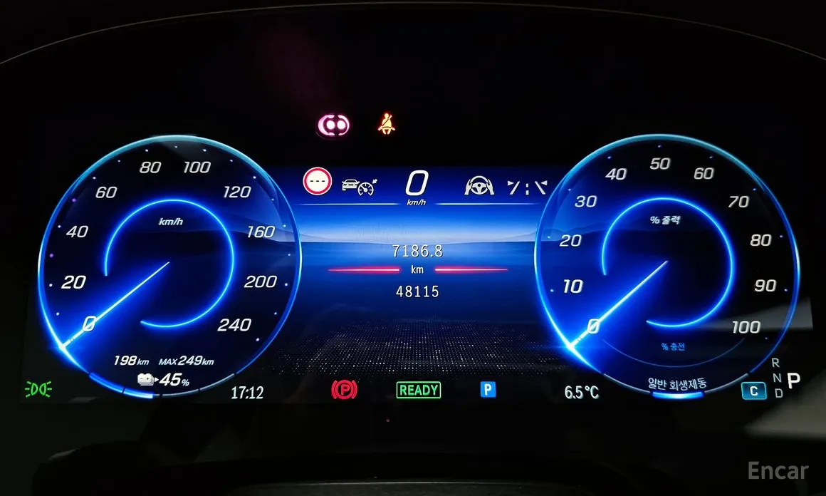 Фото 8 - Mercedes-Benz EQS