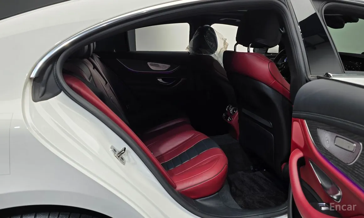 Фото 12 - Mercedes-Benz CLS-Class