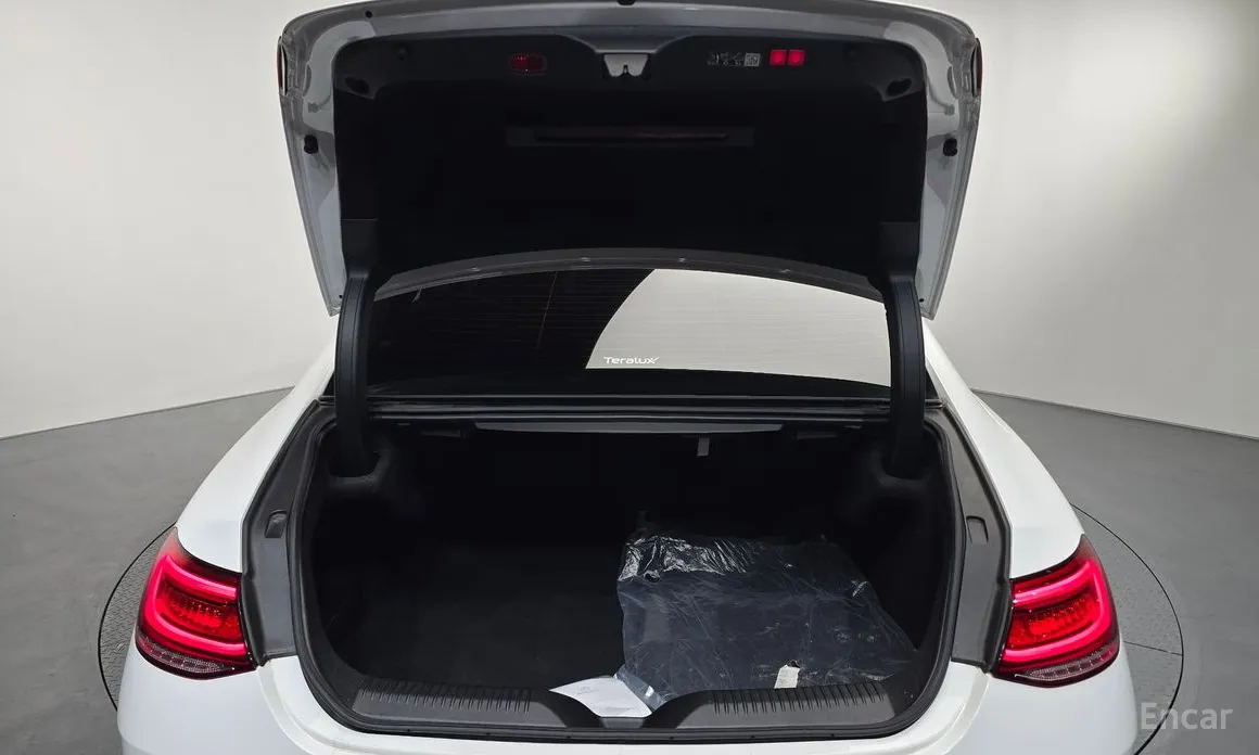 Фото 20 - Mercedes-Benz CLS-Class