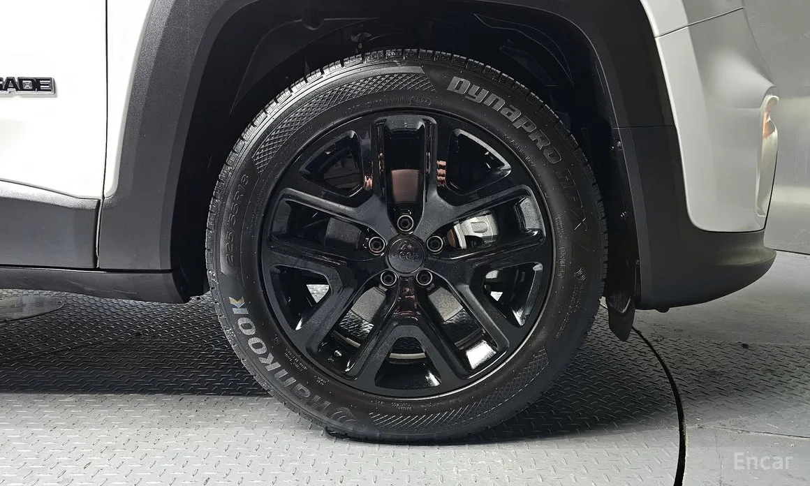 Фото 5 - Jeep Renegade