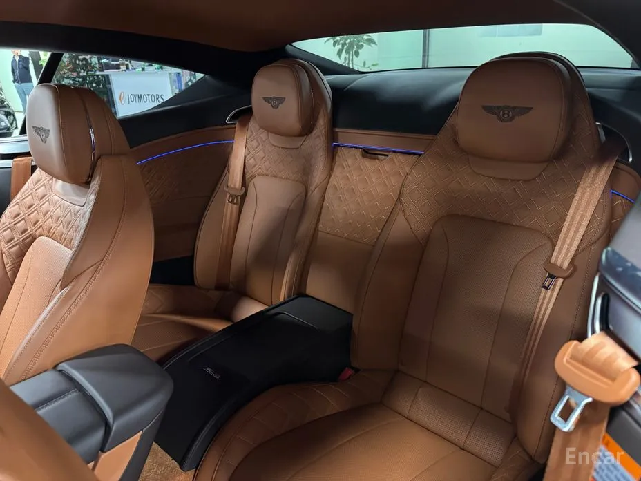 Фото 11 - Bentley Continental GT