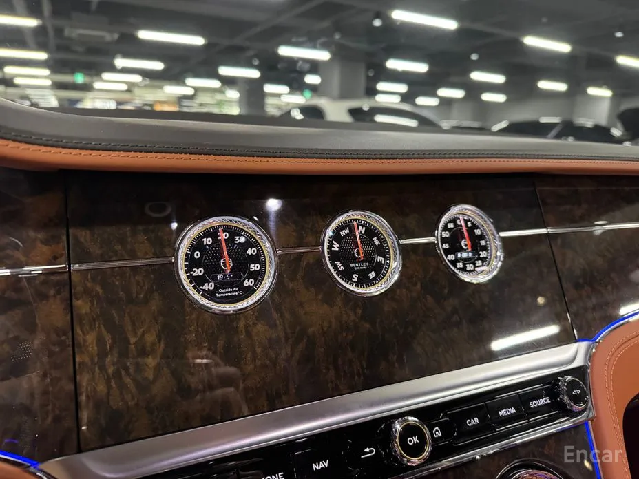 Фото 14 - Bentley Continental GT