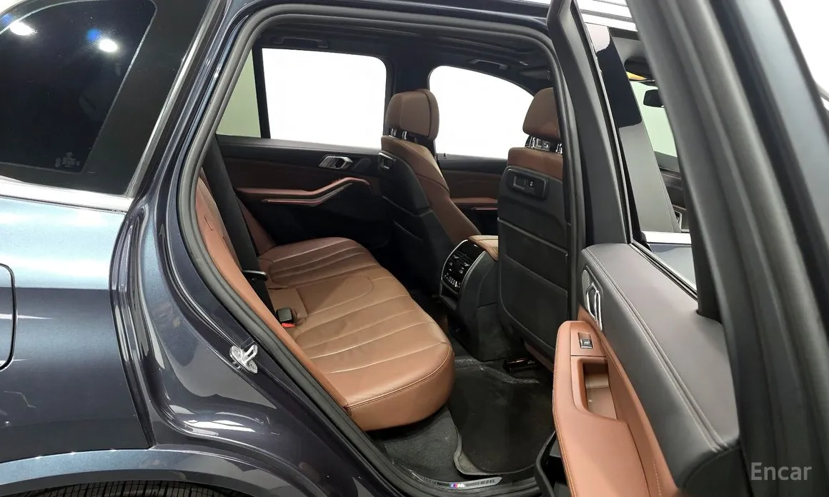 Фото 12 - BMW X5