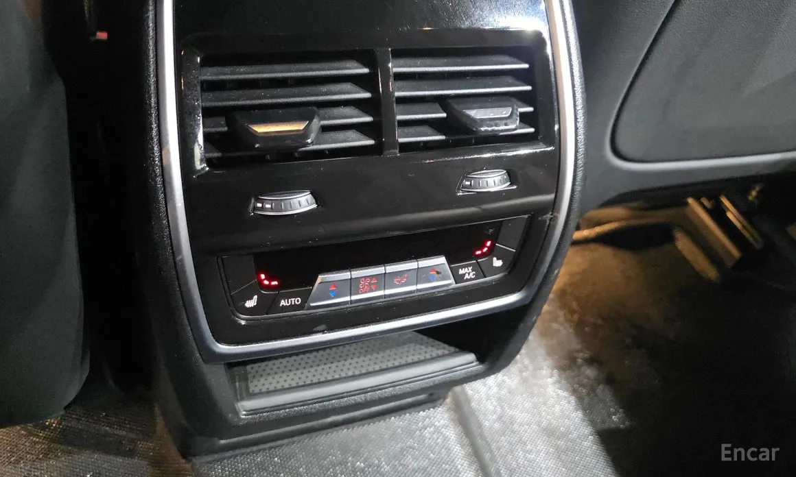 Фото 18 - BMW X5