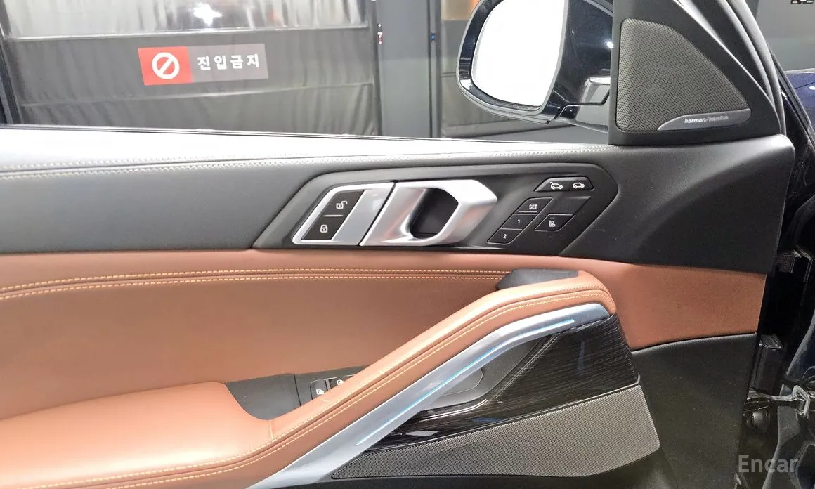 Фото 18 - BMW X6