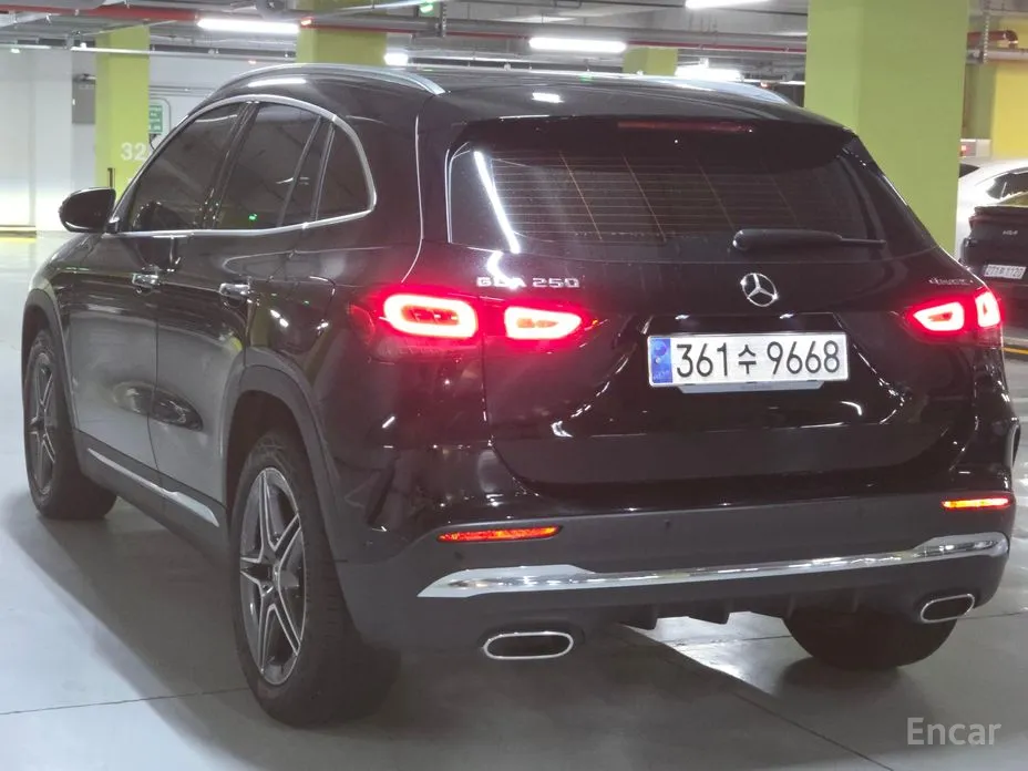 Фото 3 - Mercedes-Benz GLA-Class