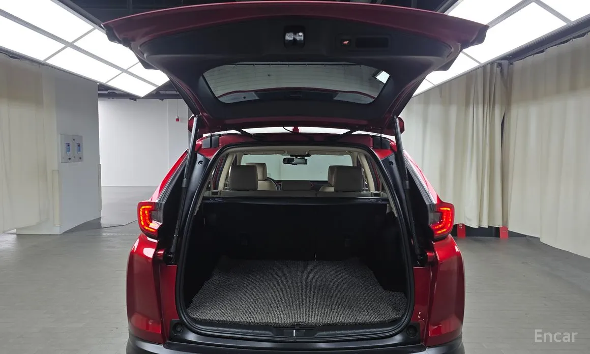 Фото 20 - Honda CR-V