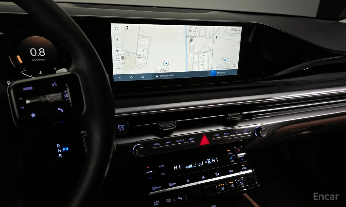 Фото 14 - Hyundai Grandeur