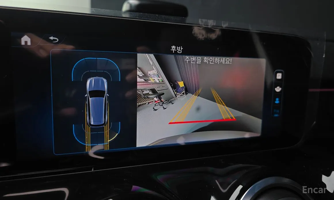 Фото 17 - Mercedes-Benz GLB-Class