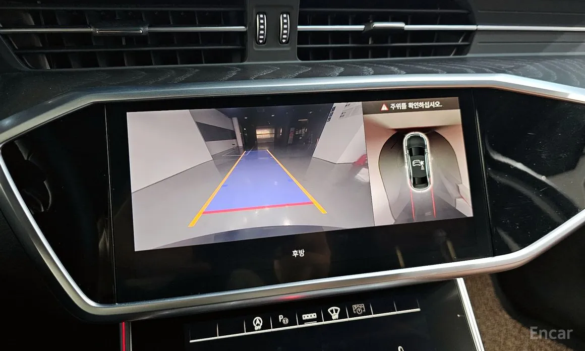 Фото 15 - Audi A6