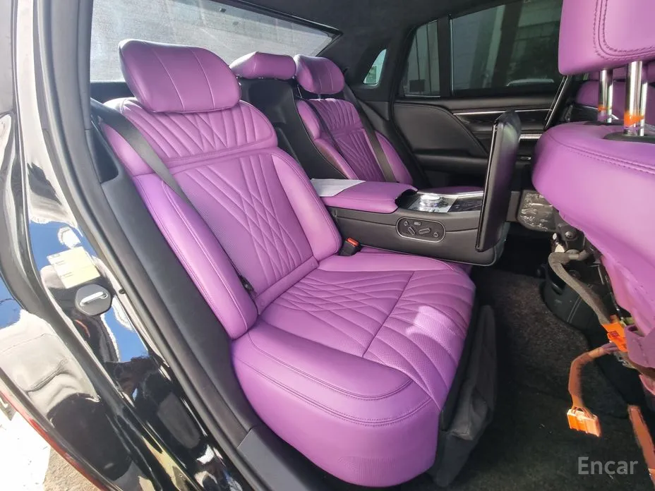 Фото 16 - Genesis G90