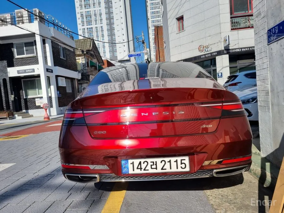 Фото 4 - Genesis G90