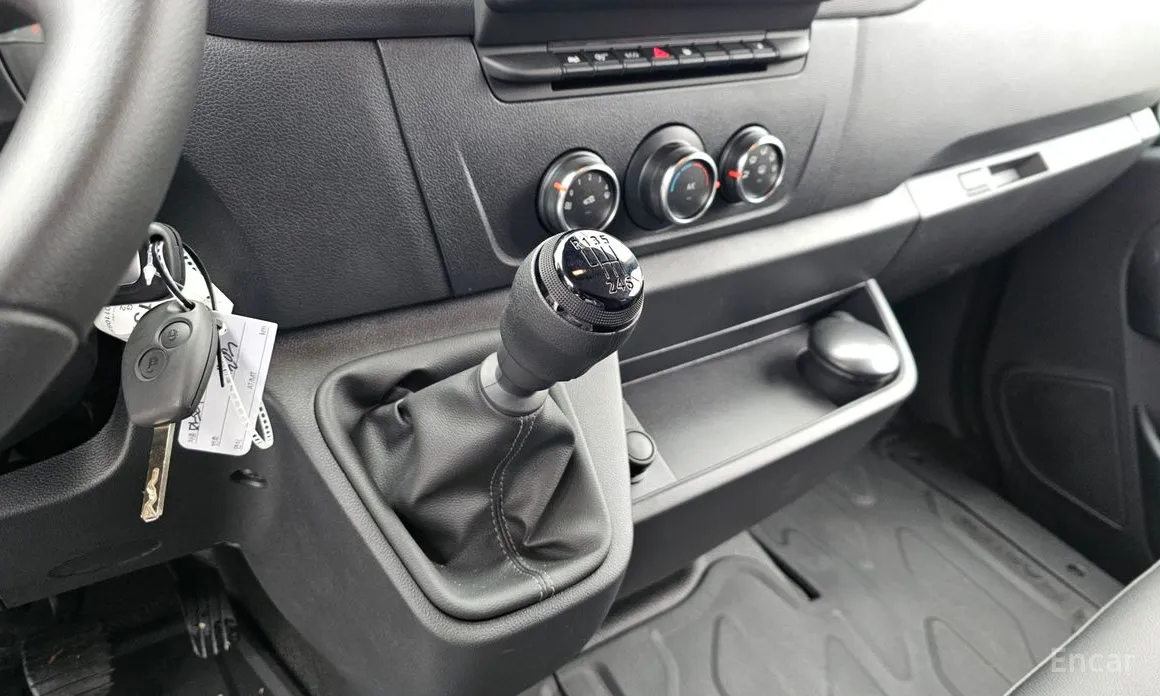 Фото 9 - Renault Master