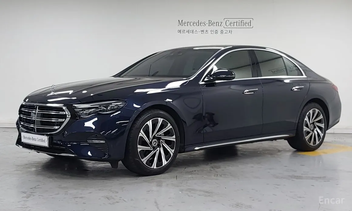 Фото 1 - Mercedes-Benz E-Class