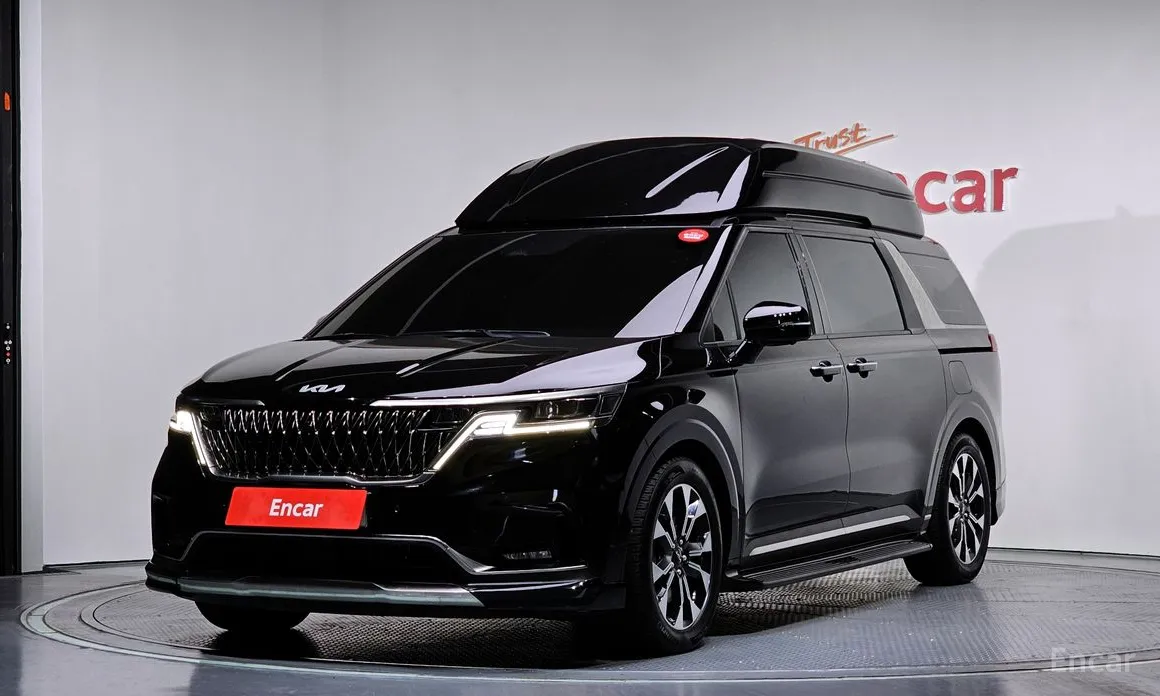 Фото 1 - Kia Carnival