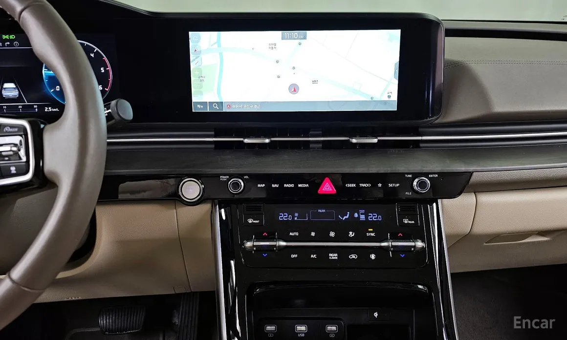 Фото 14 - Kia Carnival