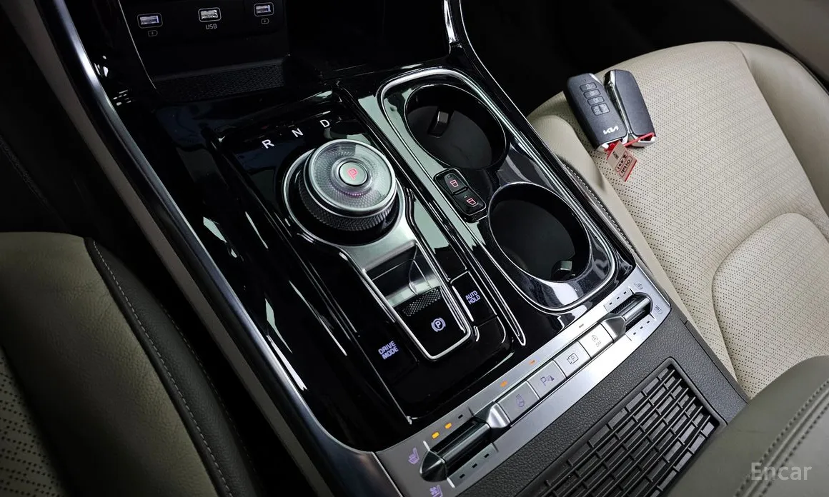 Фото 9 - Kia Carnival