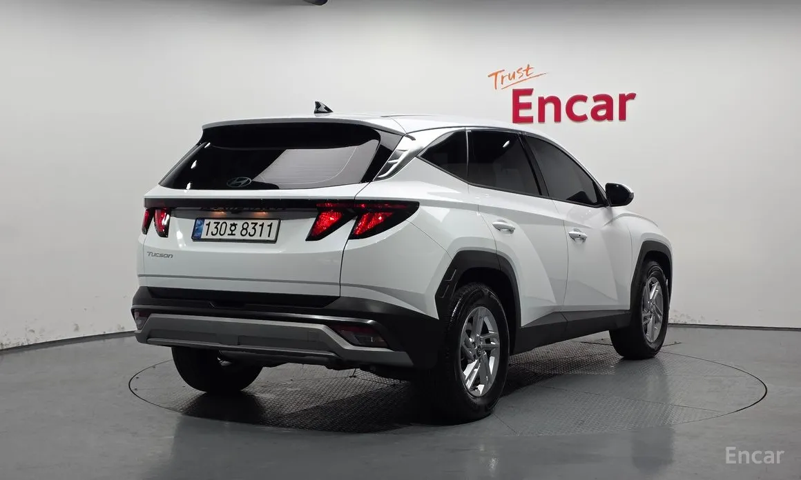 Фото 2 - Hyundai Tucson