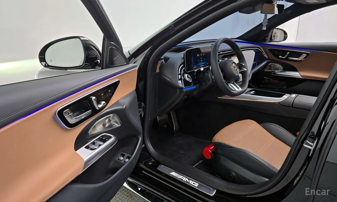 Фото 11 - Mercedes-Benz E-Class