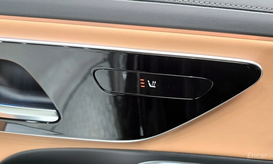 Фото 16 - Mercedes-Benz E-Class