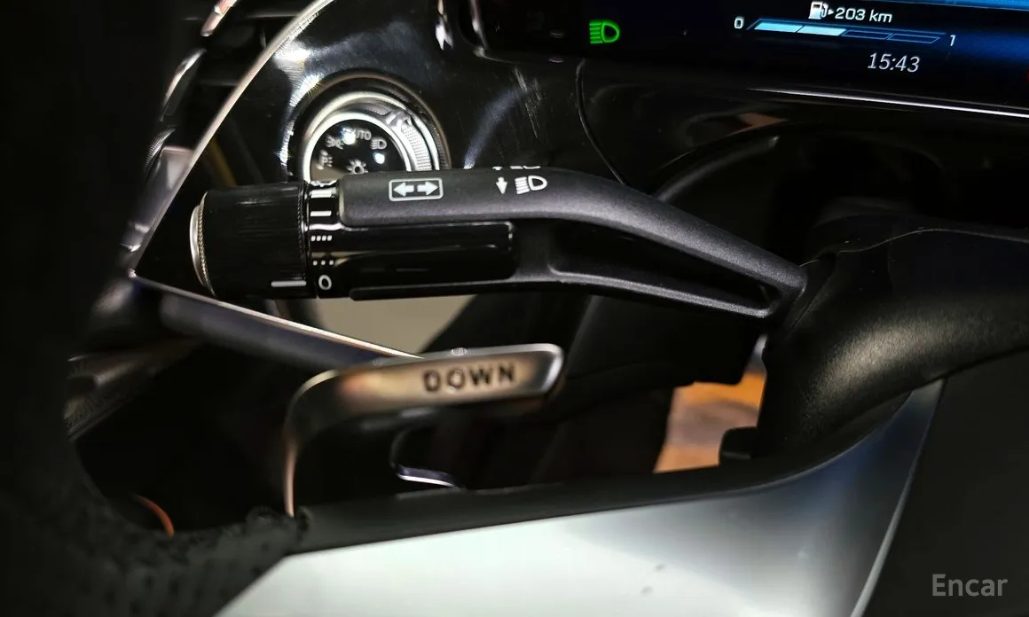 Фото 17 - Mercedes-Benz E-Class