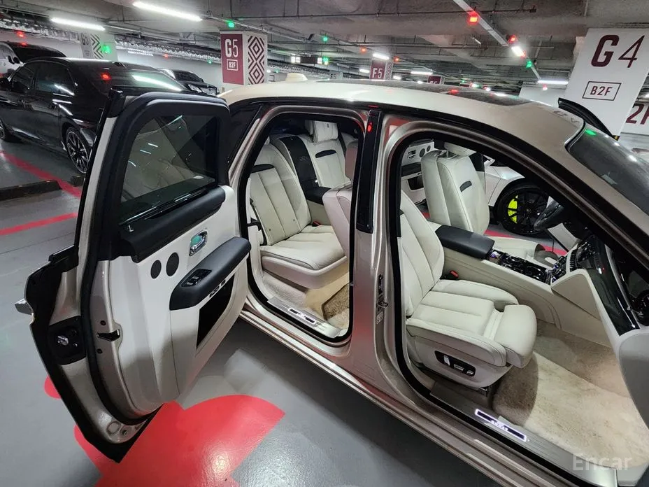 Фото 15 - Rolls-Royce Ghost