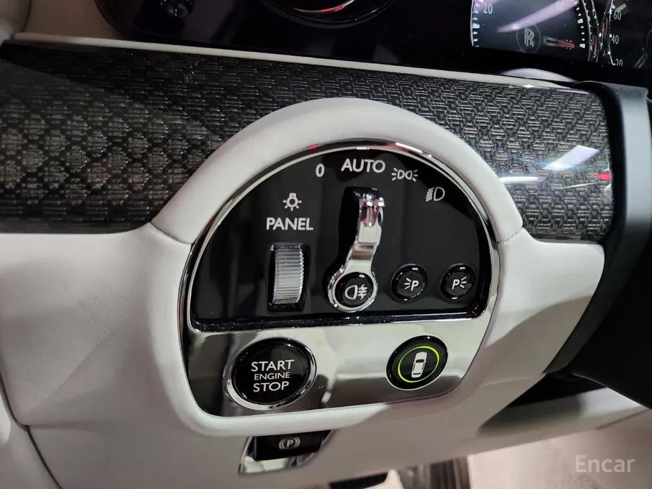 Фото 18 - Rolls-Royce Ghost