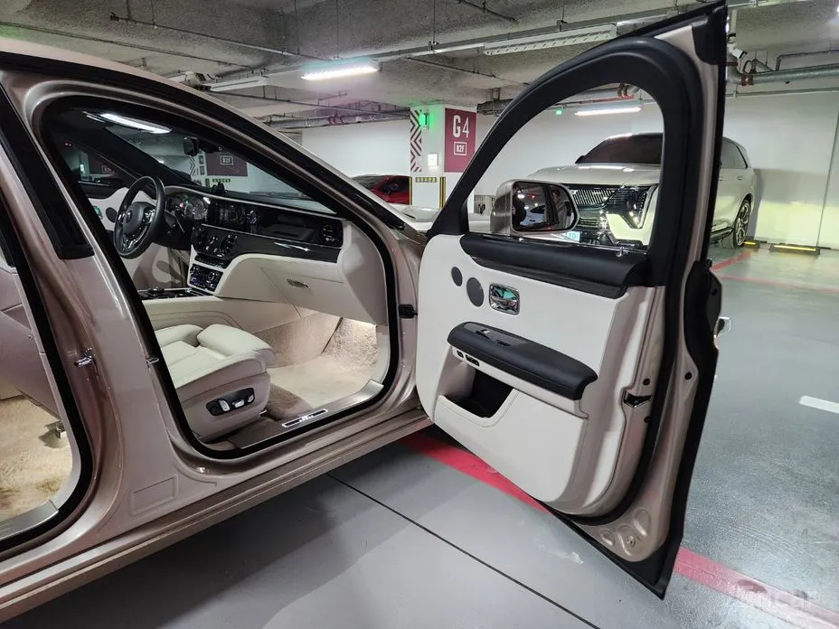 Фото 20 - Rolls-Royce Ghost