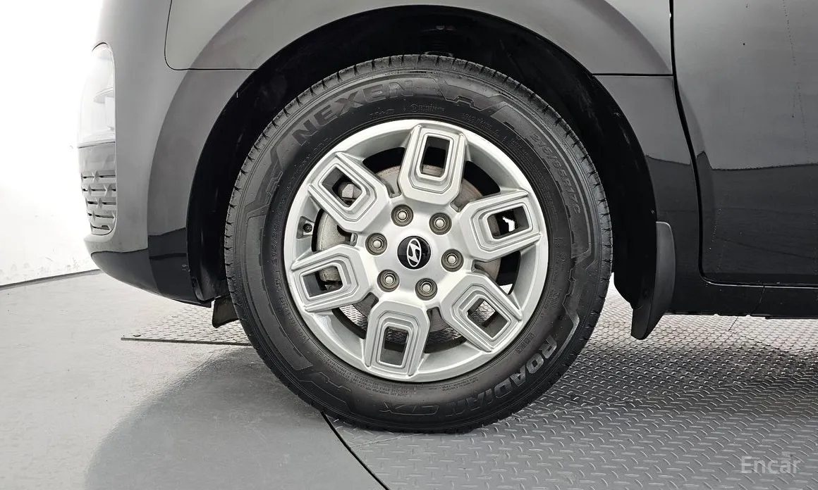 Фото 5 - Hyundai Staria