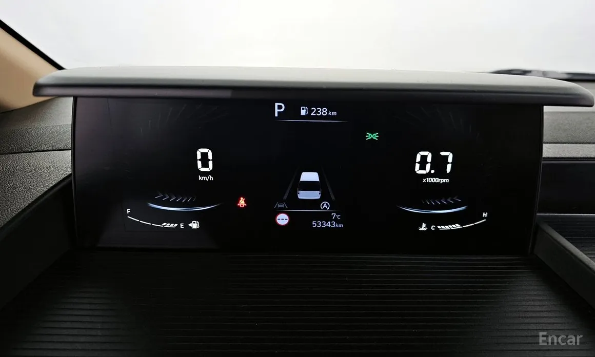 Фото 8 - Hyundai Staria